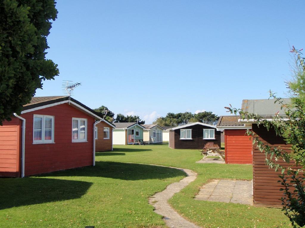 Chalets & Lodges At Atlantic Bays Holiday Park パドストウ エクステリア 写真